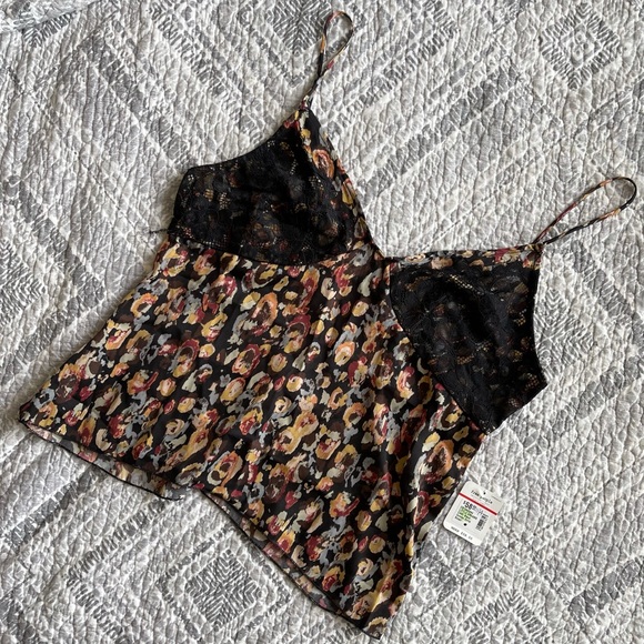 NWT Free People Little Dreams Lacy Cami (S) - Picture 4 of 6